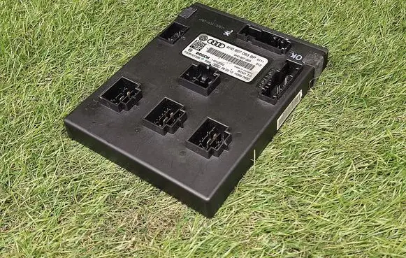 Audi A6 S6 C7 4G Comfort/convenience module 4H0907063BP 4H0907063