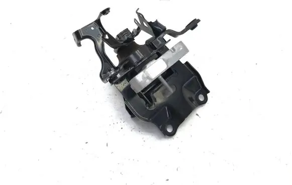 Lexus LBX Gearbox mounting bracket AVE2482
