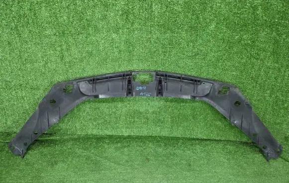 Mercedes-Benz GLE (W166 - C292) Top upper radiator support slam panel A1668842922