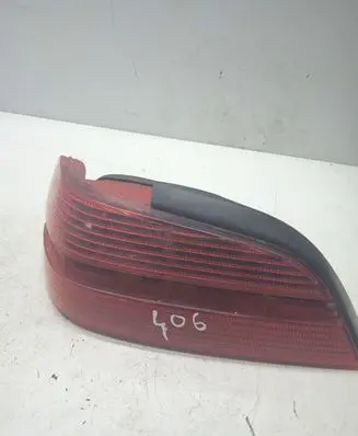 Peugeot 406 Rear/tail lights 9630364977