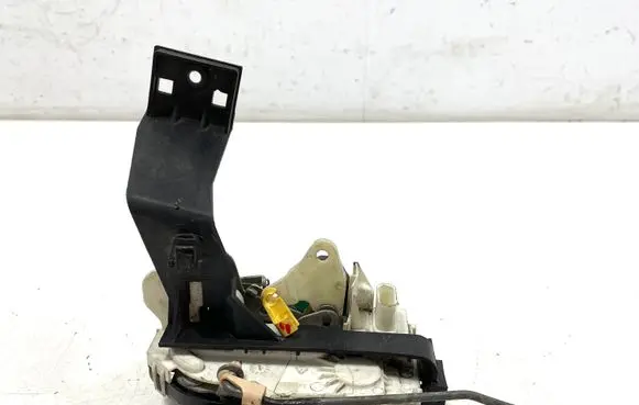 Dodge Caliber Rear door lock 04589415AA TKC0616A0663