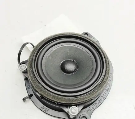 BMW X1 F48 F49 Front door speaker 8715685