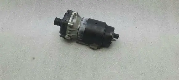 Mercedes-Benz SL R230 Electric auxiliary coolant/water pump A0005000386