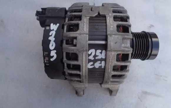Mercedes-Benz C W205 Generator/alternator A0009067705