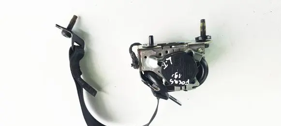 Ford Focus Rear seatbelt