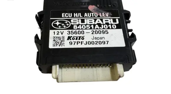 Subaru Outback Light module LCM 84051AJ010 3560020095