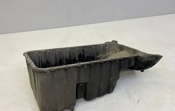 Mercedes-Benz Sprinter W901 W902 W903 W904 Oil sump R6110140902