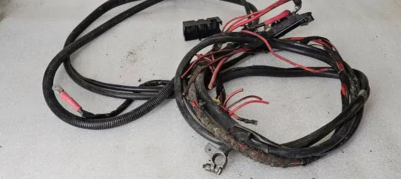 Audi A8 S8 D2 4D Positive cable (battery) 443971881B 4D1971225 4B3937505A