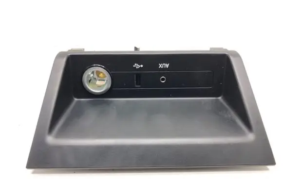 Skoda Fabia Mk3 (NJ) USB socket connector 6V0857367A