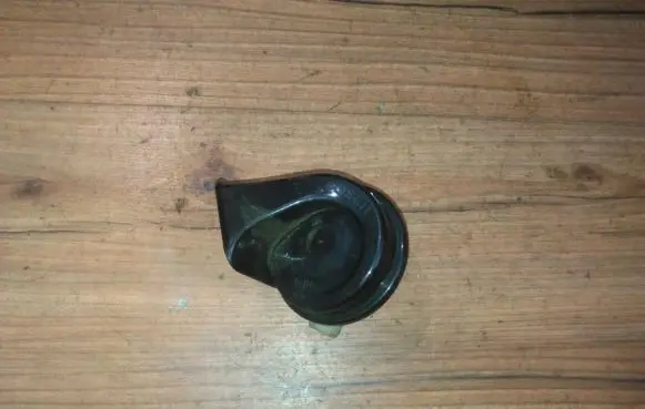 Citroen Xsara Picasso Horn signal 703881157 01.1157