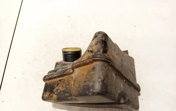 Mazda 626 Intake resonator 