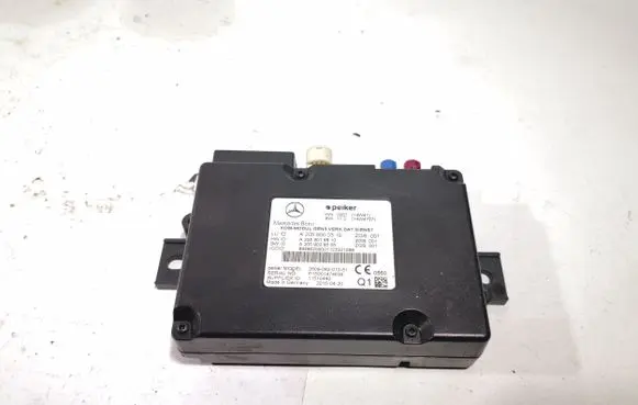 Mercedes-Benz E W212 Bluetooth control unit module A2059000319 A2059016810 A2059028505