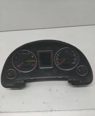 Audi A4 S4 B7 8E 8H Speedometer (instrument cluster) 0263626066 8E0920900S
