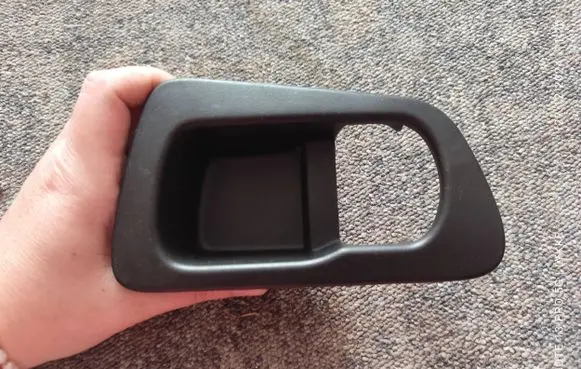 Nissan Qashqai Rear door handle cover 82683JD00A