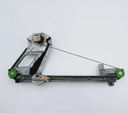 Opel Astra F Rear door manual window regulator 90360537