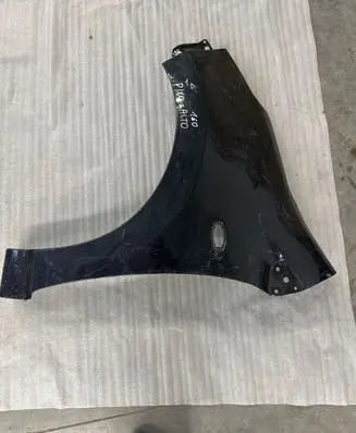 Nissan Pixo Fender 631124A00C