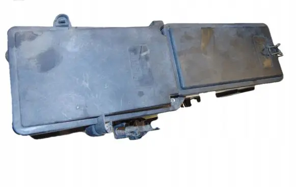 Mercedes-Benz E W124 Fuse box set 1245400182