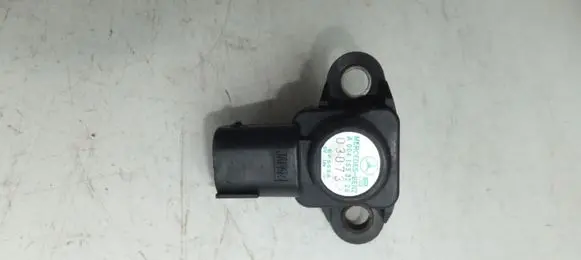 Mercedes-Benz S W220 Air pressure sensor A0041533228