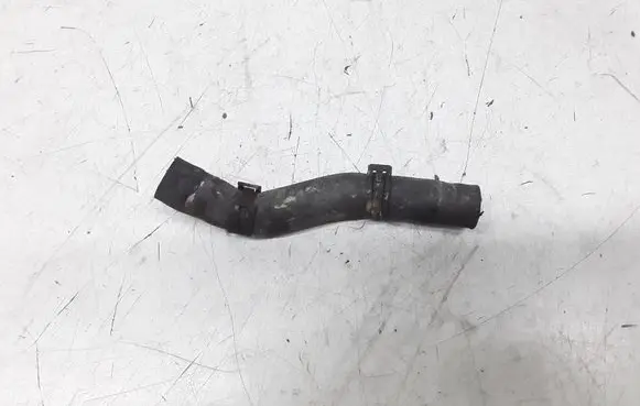Volkswagen Golf V Engine coolant pipe/hose