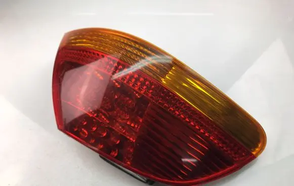 BMW 7 E65 E66 Rear/tail lights 8379687