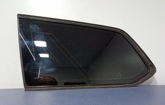 Volkswagen PASSAT B7 USA Rear side window 3G9845297CF