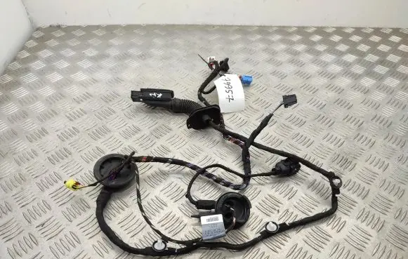 Audi A3 S3 8V Front door wiring loom 8V4971029T