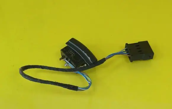 Audi A6 S6 C5 4B Central locking switch button 4B19621075PR