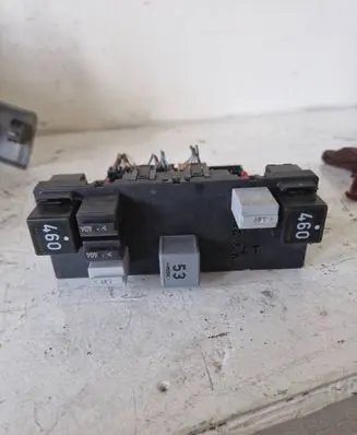 Volkswagen Caddy Comfort/convenience module 3C8937049E F005V00745 H54S2602