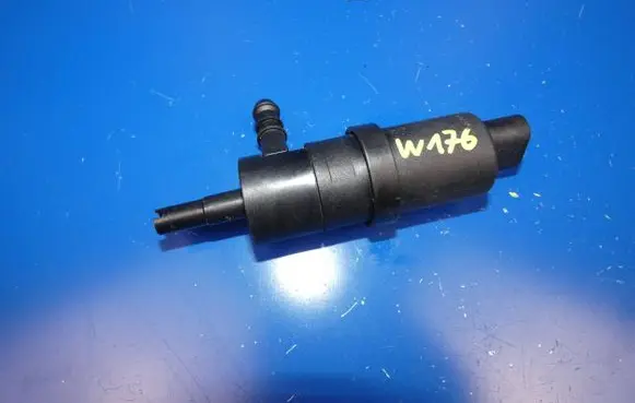 Mercedes-Benz A W176 Headlight washer pump 