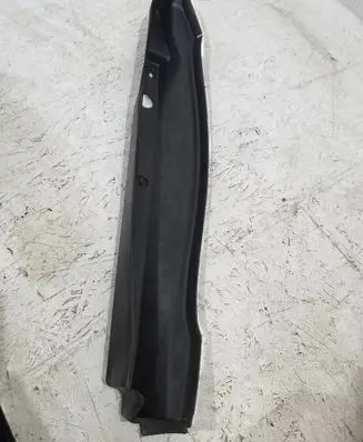 Mercedes-Benz CLS C218 X218 Fender end trim A2188890225 482402