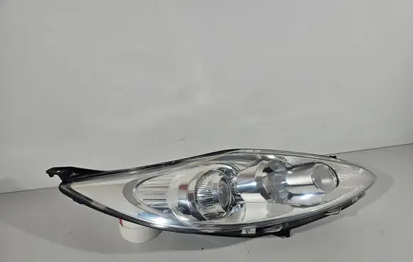 Ford Fiesta Headlights/headlamps set 
