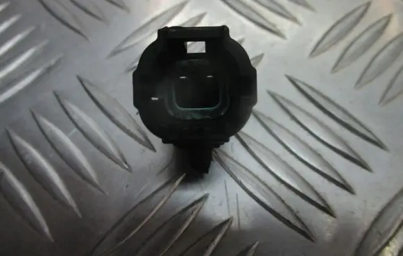 Nissan Primera Interior temperature sensor