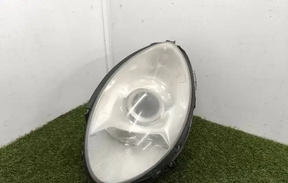 Mercedes-Benz R W251 Headlight/headlamp A2518260191 26344900