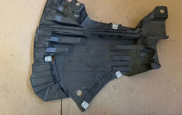 Mercedes-Benz S C217 Side bottom protection A2175200700