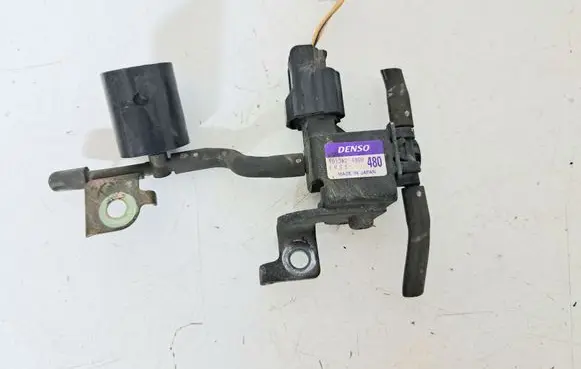 Honda Accord Turbo solenoid valve 1013624800