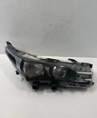 Toyota Corolla E160 E170 Headlight/headlamp 811002e7100 16150f