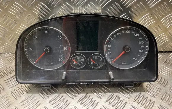 Volkswagen Touran I Speedometer (instrument cluster)