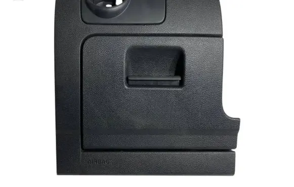 Glove box