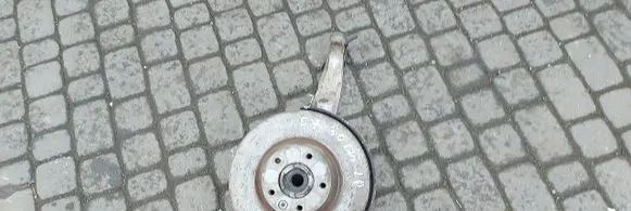 Audi Q7 4L Front wheel hub 7L8407257A1