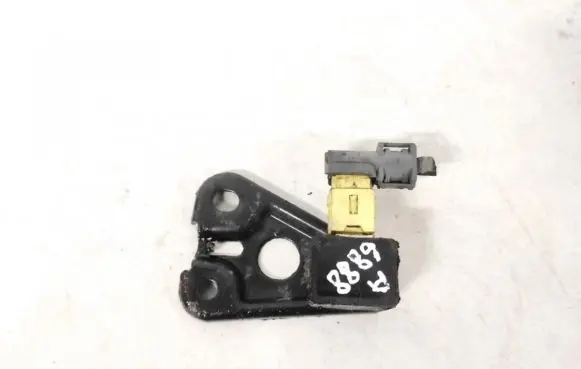 Toyota Yaris Airbag deployment crash/impact sensor 8917352010 89173-52010