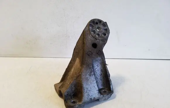 Porsche Cayenne (92A) Engine mounting bracket 7L6199308D