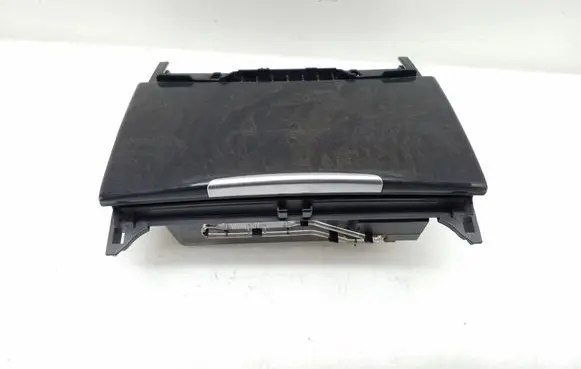 Ashtray (front)