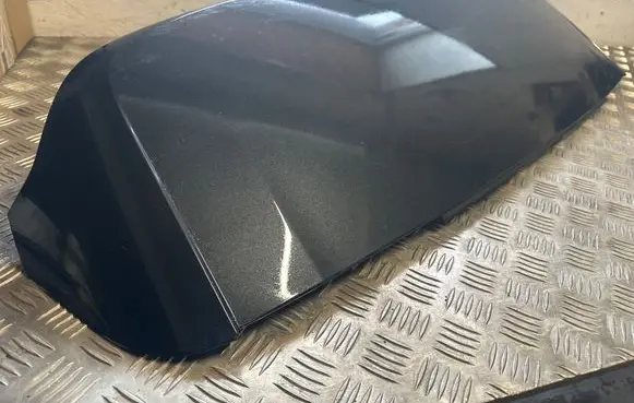 Volvo XC90 Tailgate/trunk spoiler 32227162