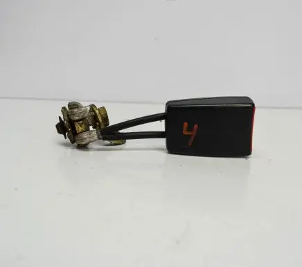 Volkswagen PASSAT B7 USA Rear seatbelt buckle 3B0857740D