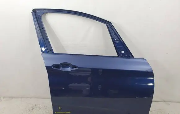 BMW 2 Active Tourer U06 Front door