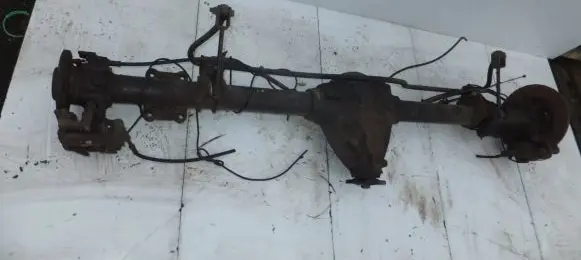 Mercedes-Benz Sprinter W906 Rear axle beam 