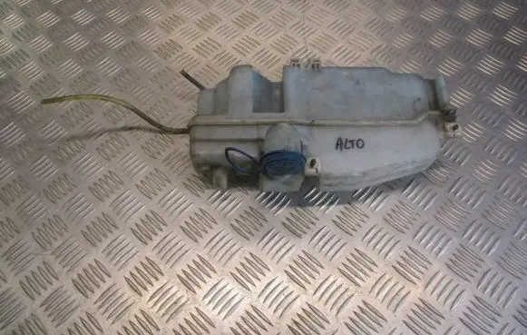 Suzuki Alto Windshield washer fluid reservoir/tank
