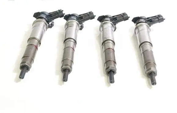 Fuel injectors set