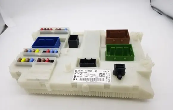 Volvo S60 Power management control unit 31314116AA BG9T14C256GA