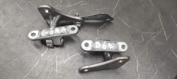 Mercedes-Benz C W203 Front door hinge set 